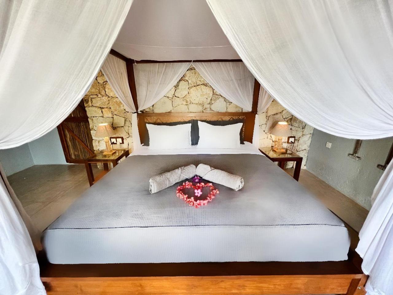 Manduna Resort ネンブララ エクステリア 写真